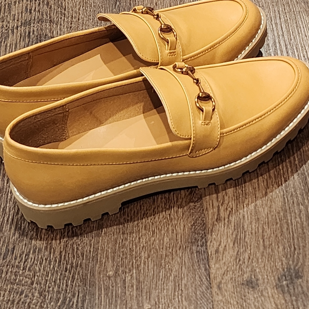 | a new day • danica tan platform loafer • size 11| - Picture 4 of 6